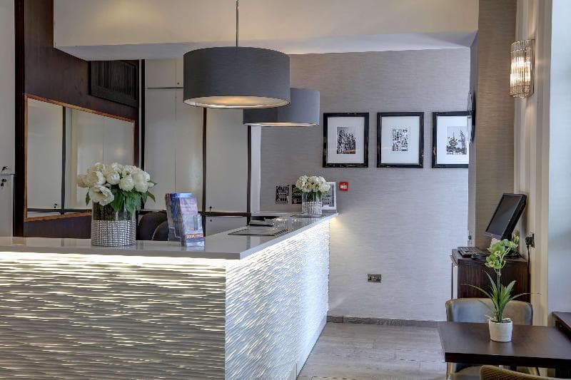 Best Western Buckingham Palace Rd 5