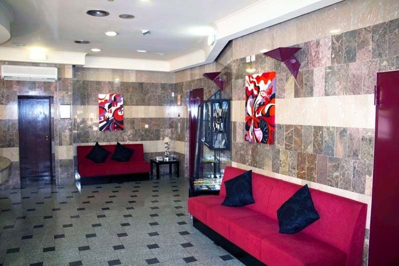 Hotel Arangues 3