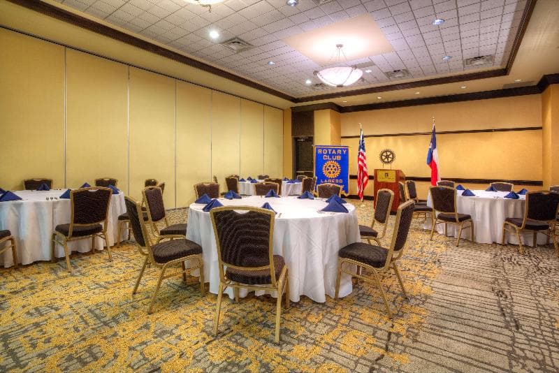 Embassy Suites by Hilton Laredo 4