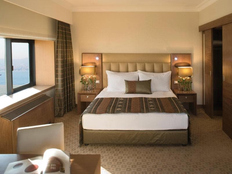 Mövenpick Hotel Izmir 3