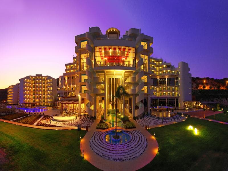 Elysium Resort & Spa 4