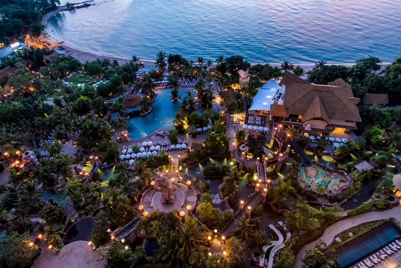 Centara Grand Mirage Beach Resort Pattaya 4