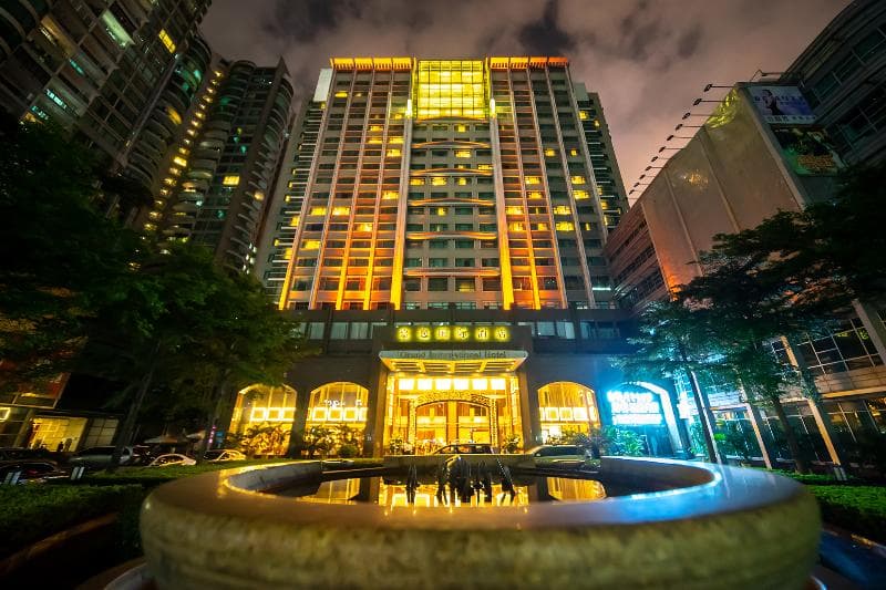 Grand International 1