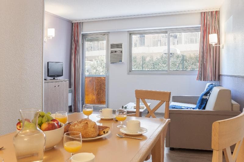 Appartement Promenade des Bains 4