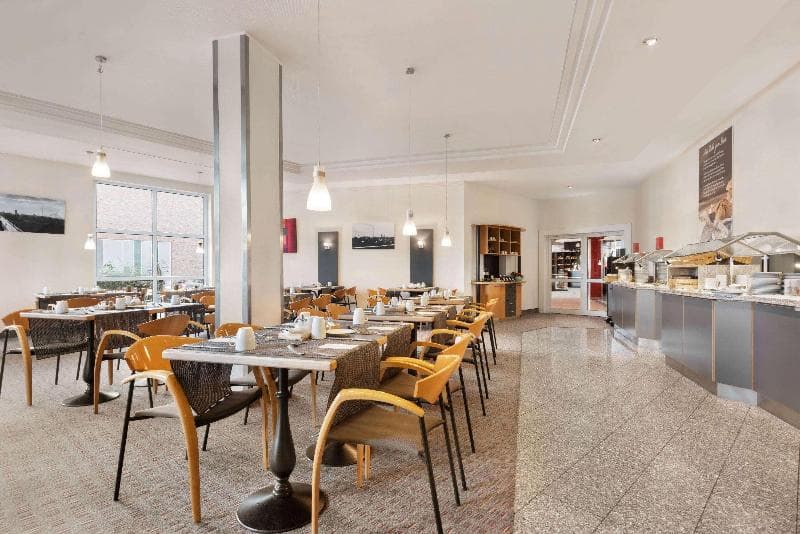 Ramada by Wyndham Bottrop 4