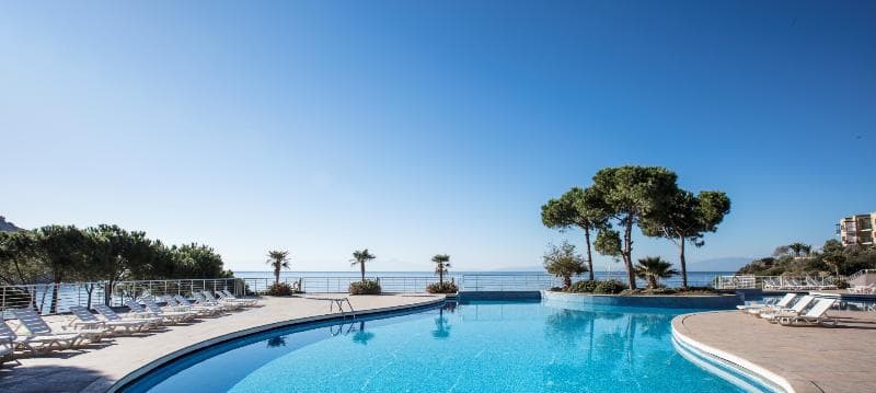 Aria Claros Beach & Spa Resort 4