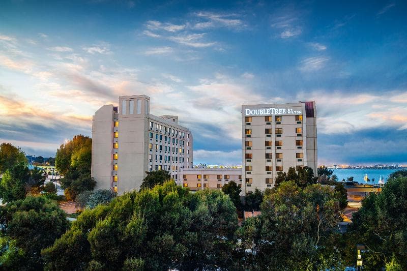 DoubleTree by Hilton Hotel San Francisco Airport 4