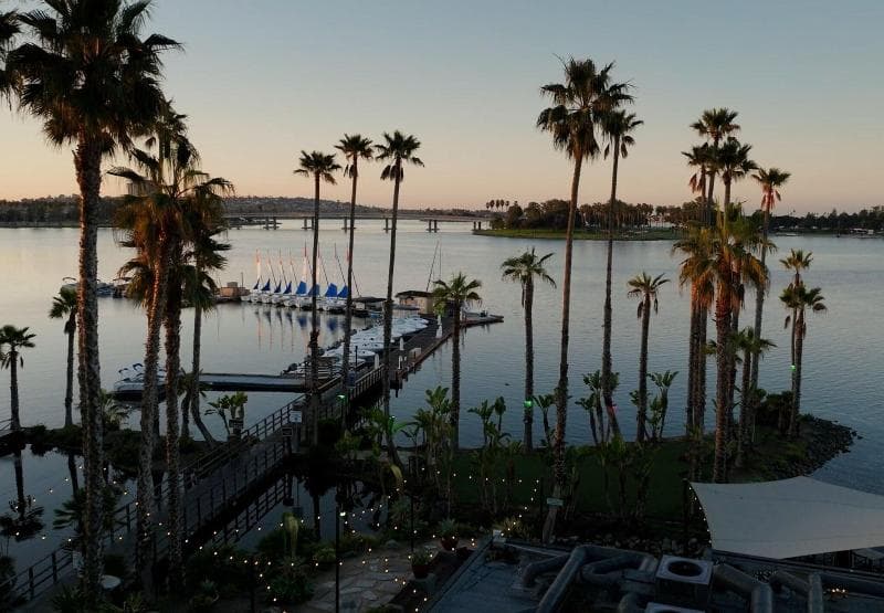 Paradise Point Resort & Spa 5