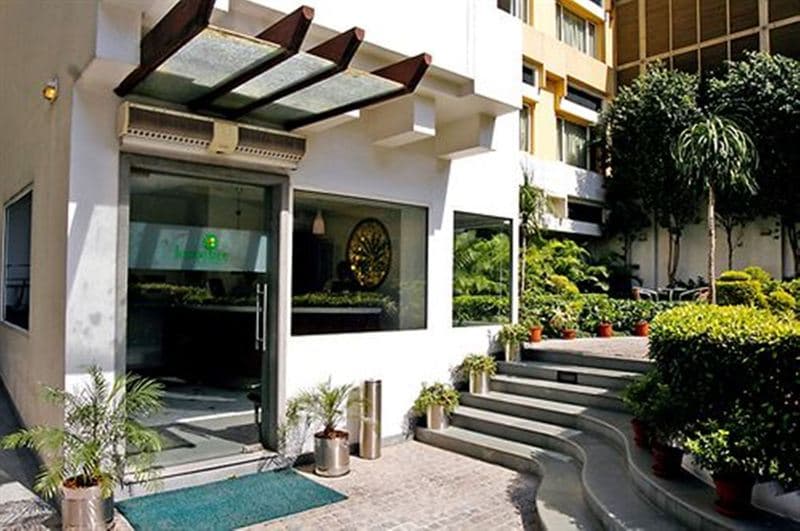 Lemon Tree Hotel Udyog Vihar Gurugram 3