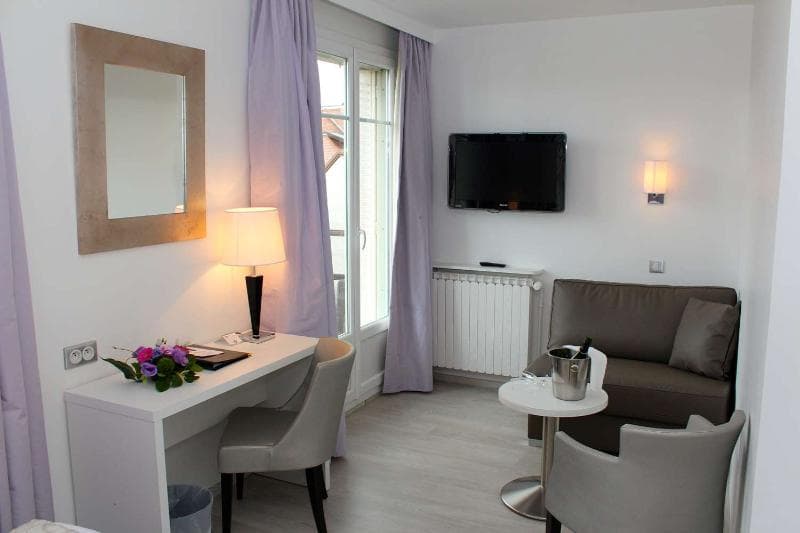 Best Western Plus Hotel Carlton photo 1