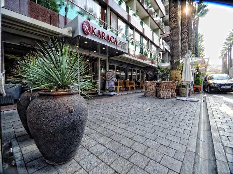Karaca Otel main