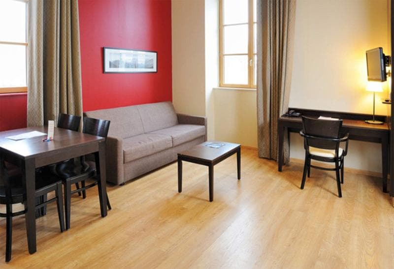 Residhome Caserne de Bonne 4