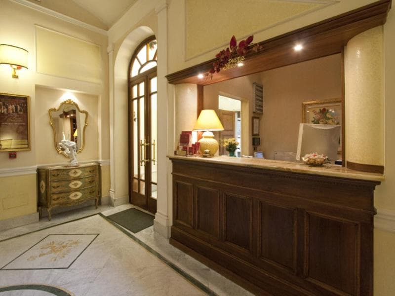 Hotel Astoria Garden photo 1