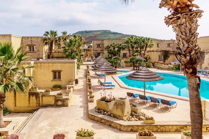 Tal Fanal Complex main