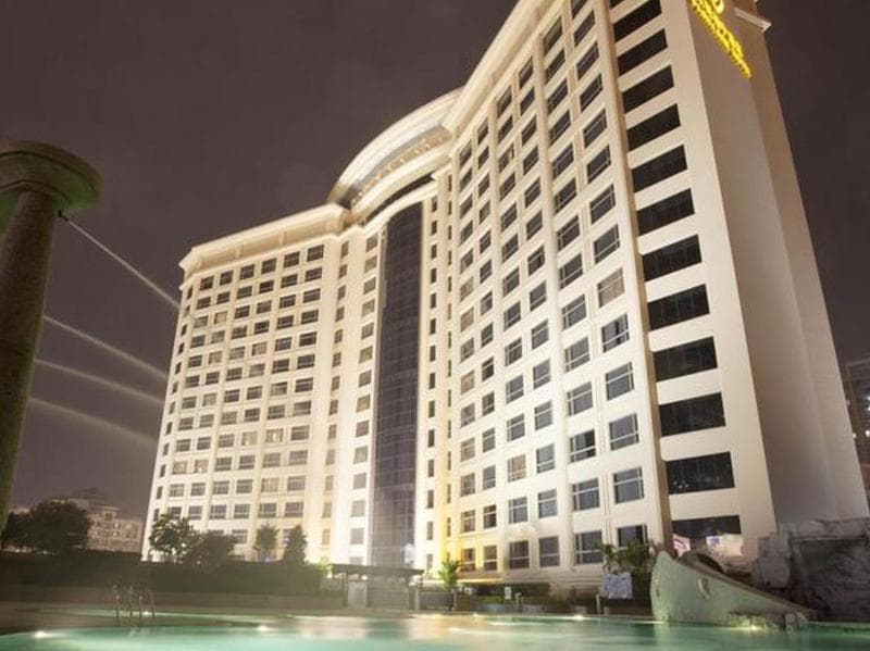Parklane Hotel 5