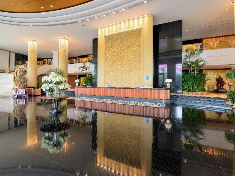 Parklane Hotel photo 1