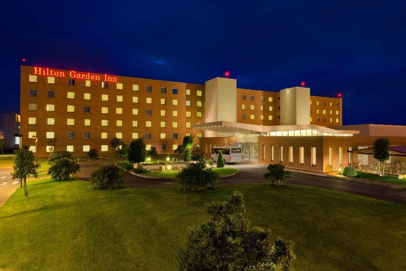 Hilton Garden Inn Rome Airport 2