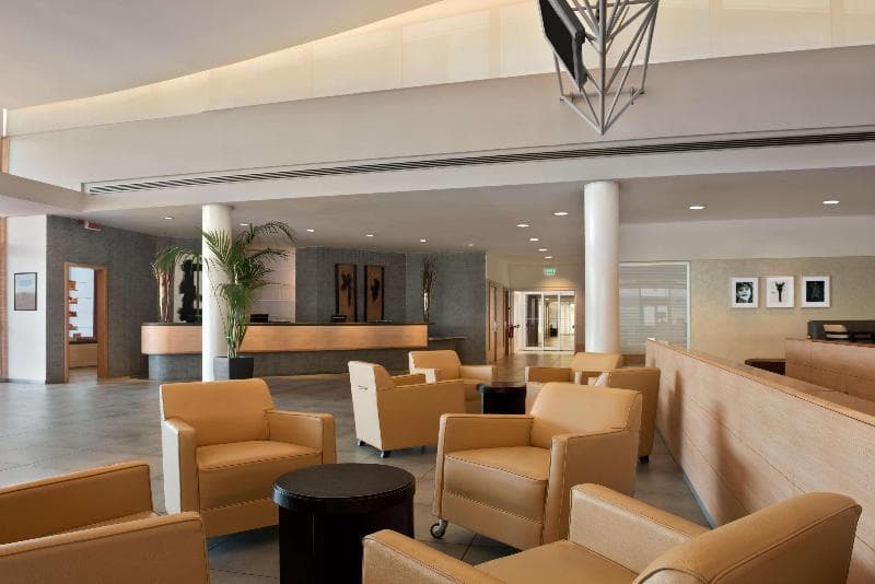 Hilton Garden Inn Rome Airport 5