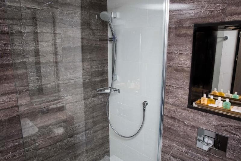 Crowne Plaza Basingstoke 3