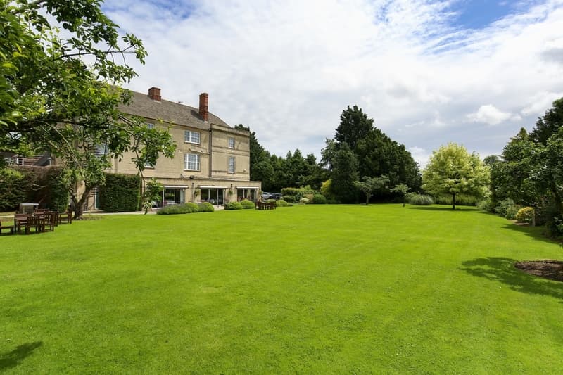 Stratton House 3