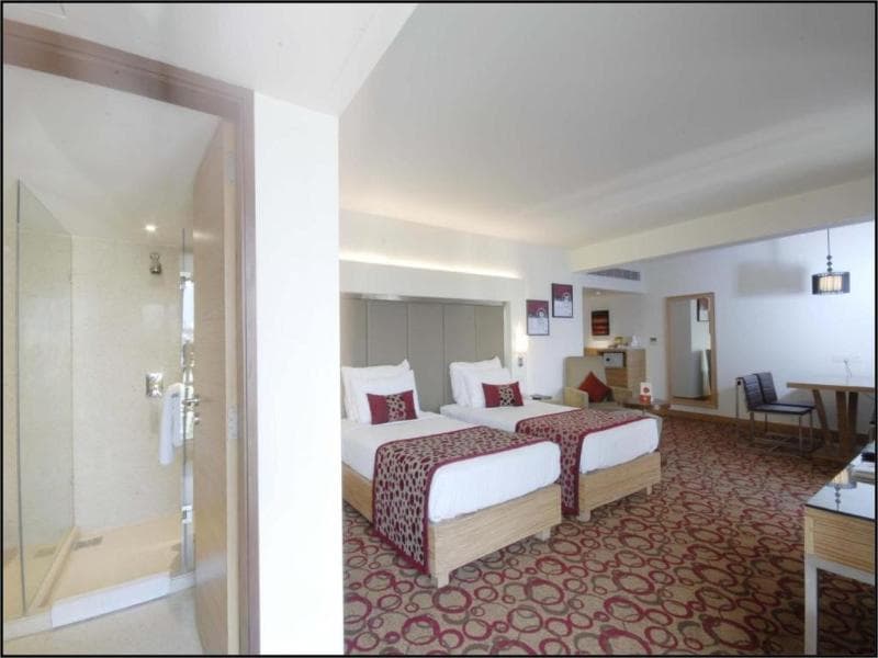 The Pride Plaza Hotel Ahmedabad 2