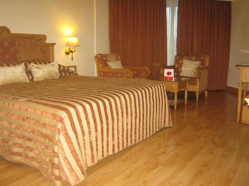 Pride Hotel Nagpur 3
