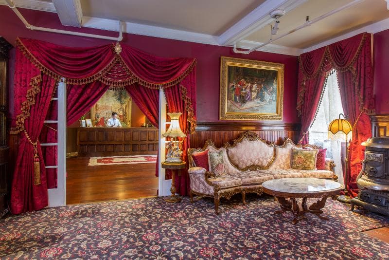Queen Anne Hotel photo 1