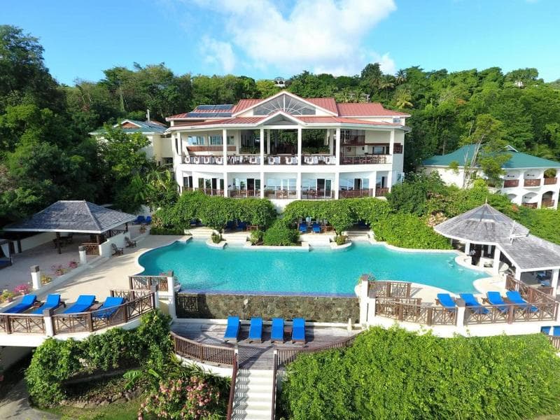 Calabash Cove Resort And Spa - Adults Only 4