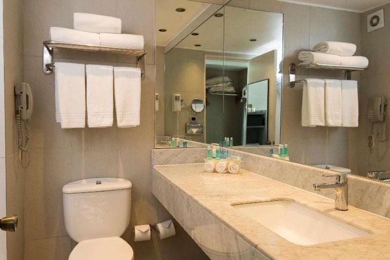 Holiday Inn Express Santiago Las Condes 5