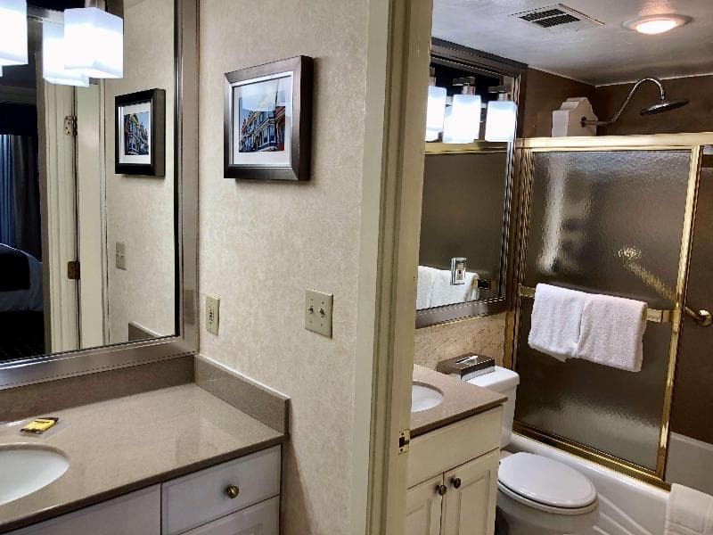 Best Western Plus Grosvenor Airport Hotel photo 1
