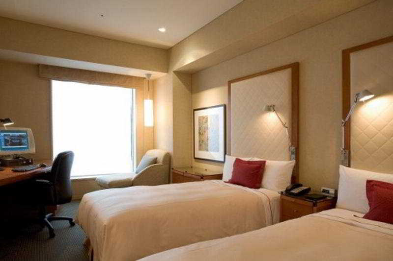 The Royal Park Hotel Iconic Tokyo Shiodome 4