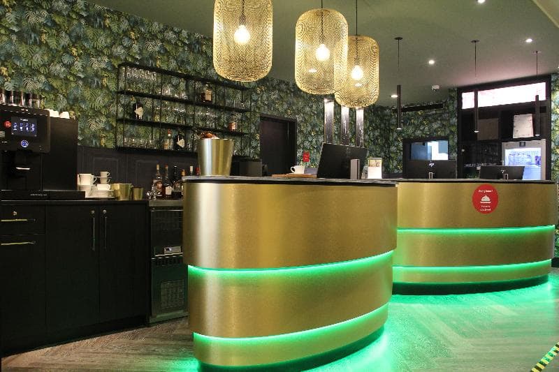 Leonardo Hotel Antwerpen 5