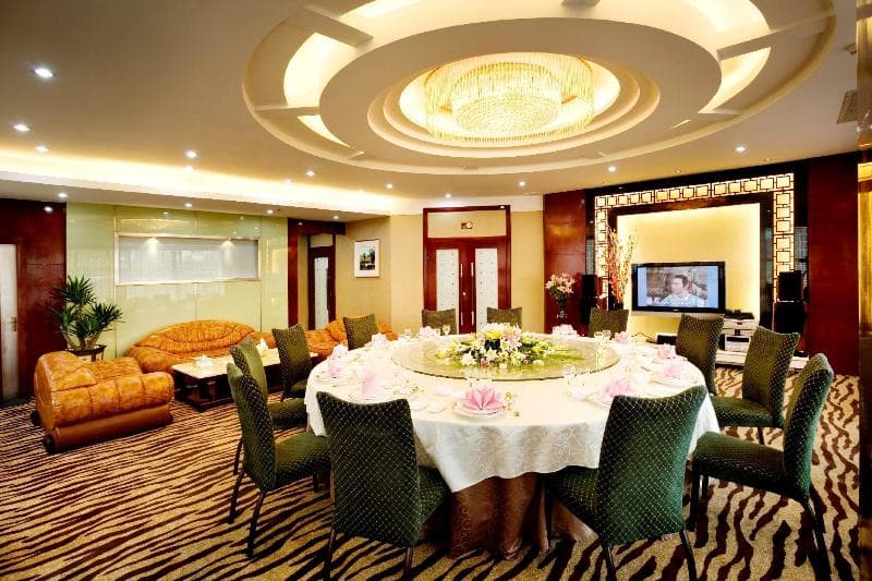 Yanling Hotel main