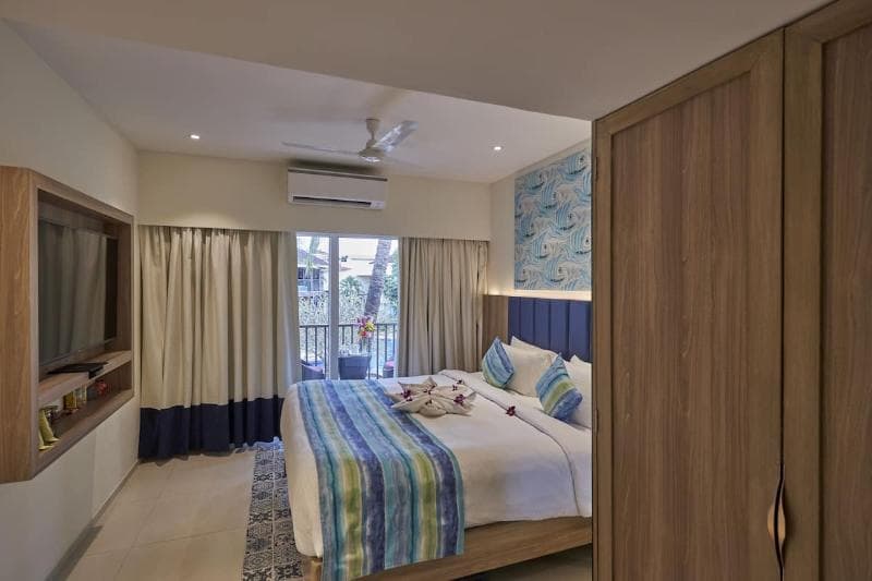 Royal Orchid Beach Resort & Spa 3