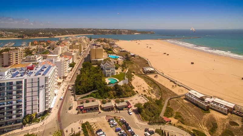 RR Hotel da Rocha 3