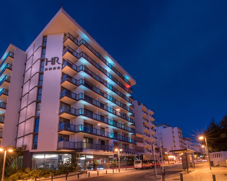 RR Hotel da Rocha 2