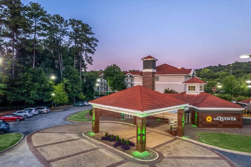 La Quinta Inn & Suites by Wyndham Birmingham Hoover 5