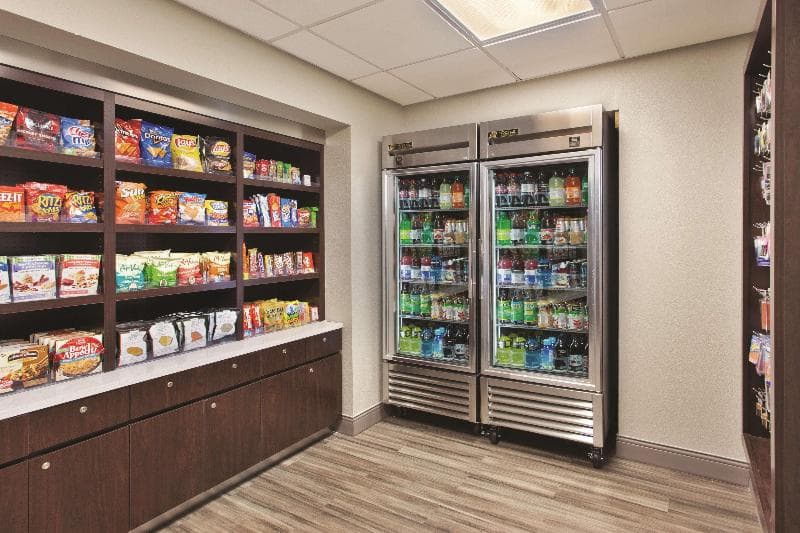 La Quinta Inn & Suites by Wyndham Charleston Riverview 5