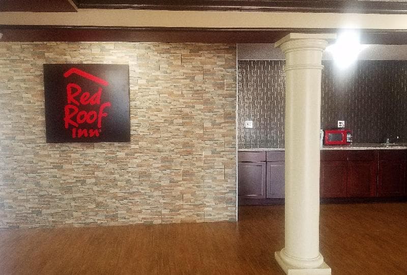Red Roof Inn And Suites Houston - Hobby Airport 3