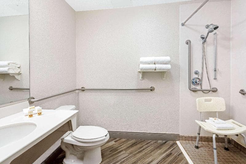 Quinta Inn & Suites by Wyndham Houston West Park 10 photo 1