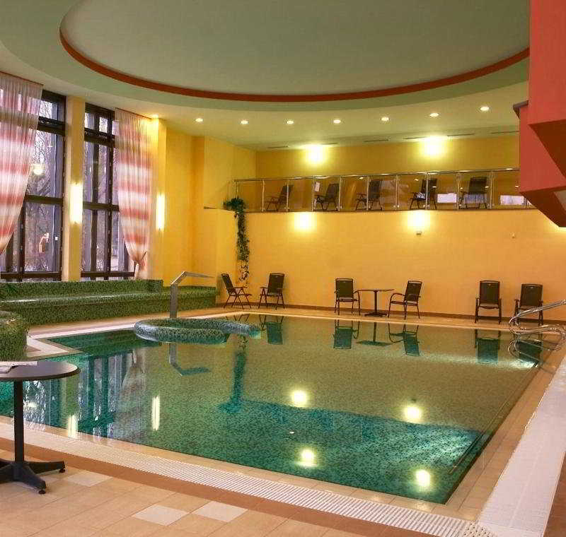 Chateau Monty Spa Resort 5