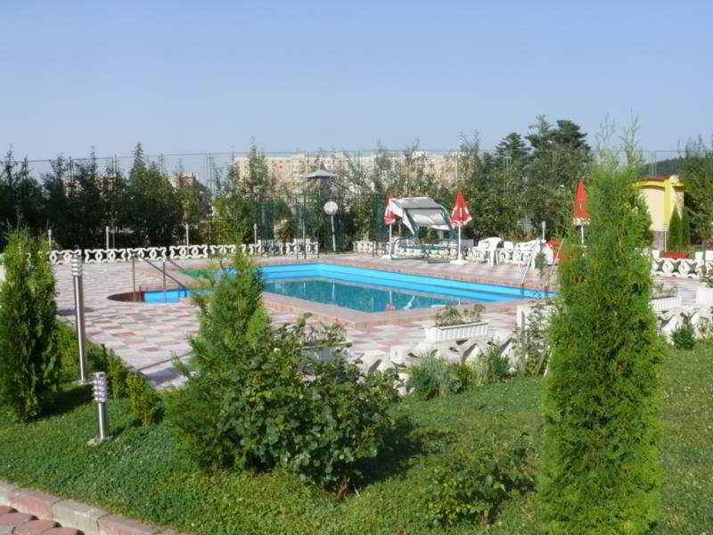 Grand Hotel photo 1