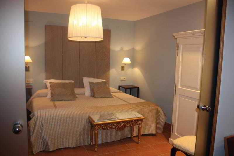 Patilla Ciudad de Requena (Adults only) 3