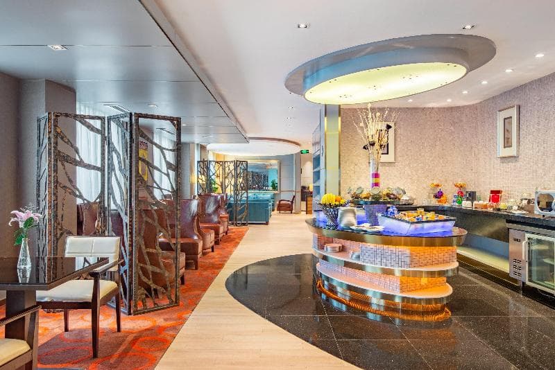 Holiday Inn Aqua City photo 1