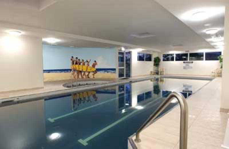 Pacific Views Resort 4