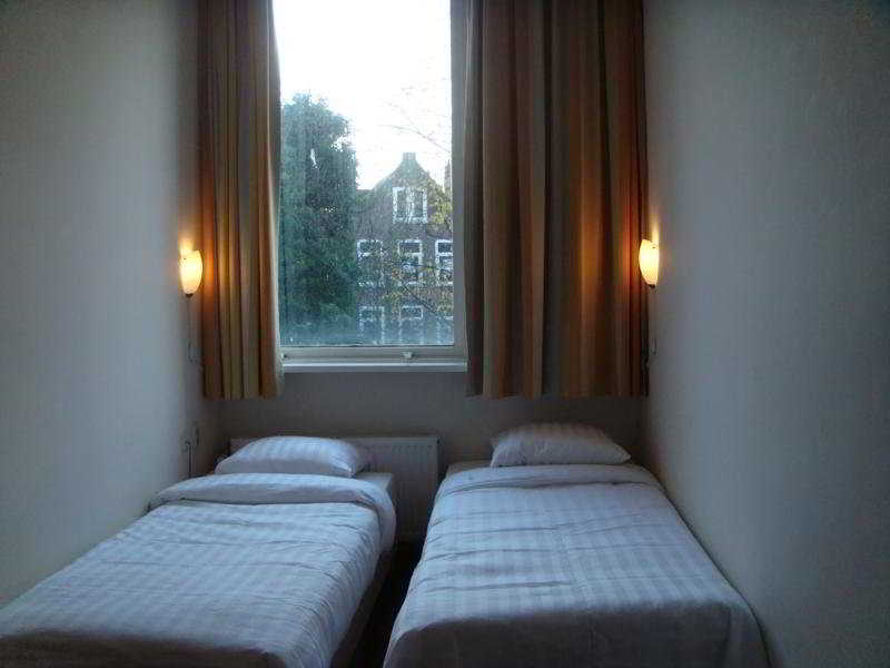 Aston City Hotel (Adults only) 3