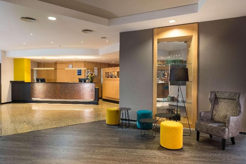 Ramada by Wyndham Hannover 5