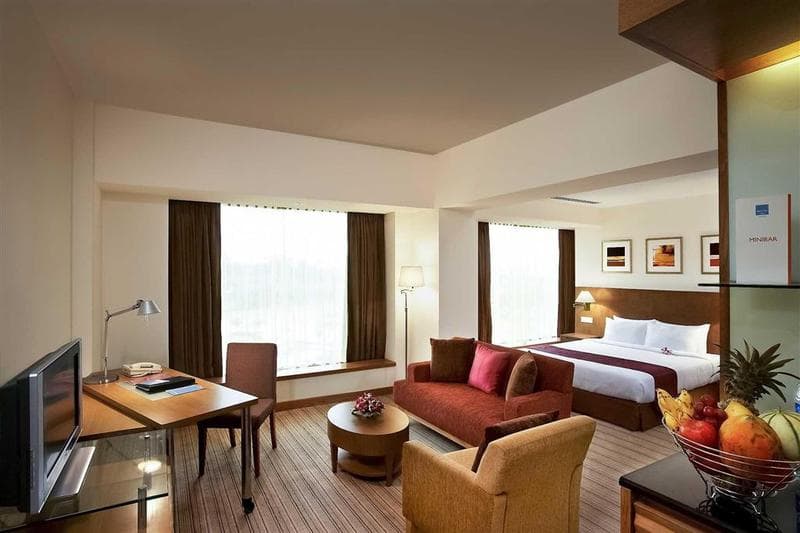 Novotel Hyderabad Convention Centre 4