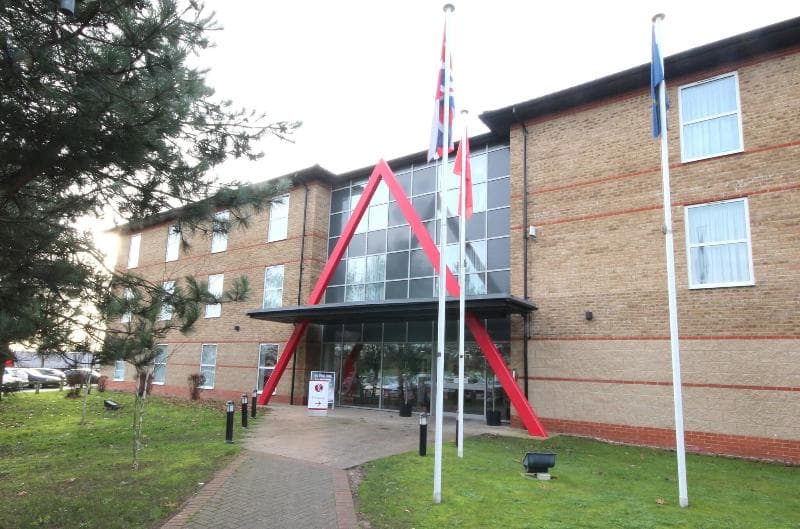 Ramada by Wyndham London Stansted Airport 3
