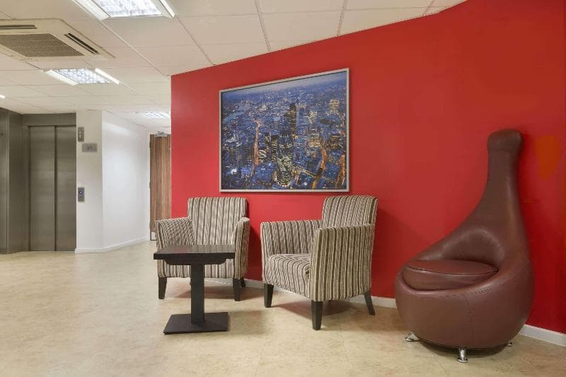 Ramada by Wyndham London Stansted Airport 4